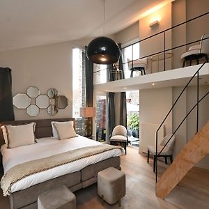 Rooms With A View